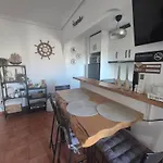 2 Bedroom In Διαμέρισμα *