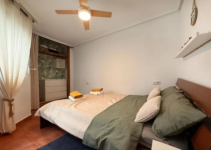 2 Bedroom In Торрев'єха